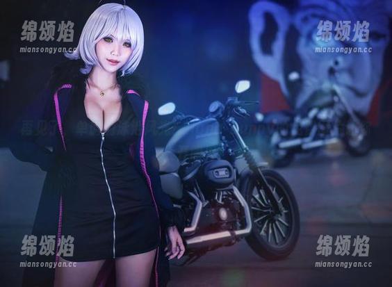 再见了，单调的泳池风光！Hana Bunny的免费图片让你大开眼界！